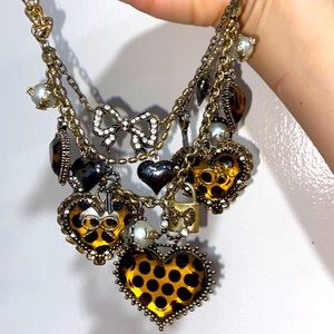 BETSEY JOHNSON LEOPARD HEART CHARM NECKLACE VINTAGE STATEMENT MULTI STRAND